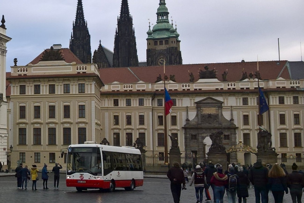 17. 10. 2026: Projížďka Ikarusem E91 ev. č. 2004  